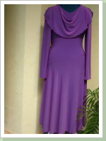 Model:  008      Größe: 44, 46, 48           Farbe: violett       Preis: 85€